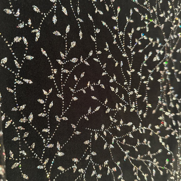 Medium Sparkling Top - Picture 3 of 4